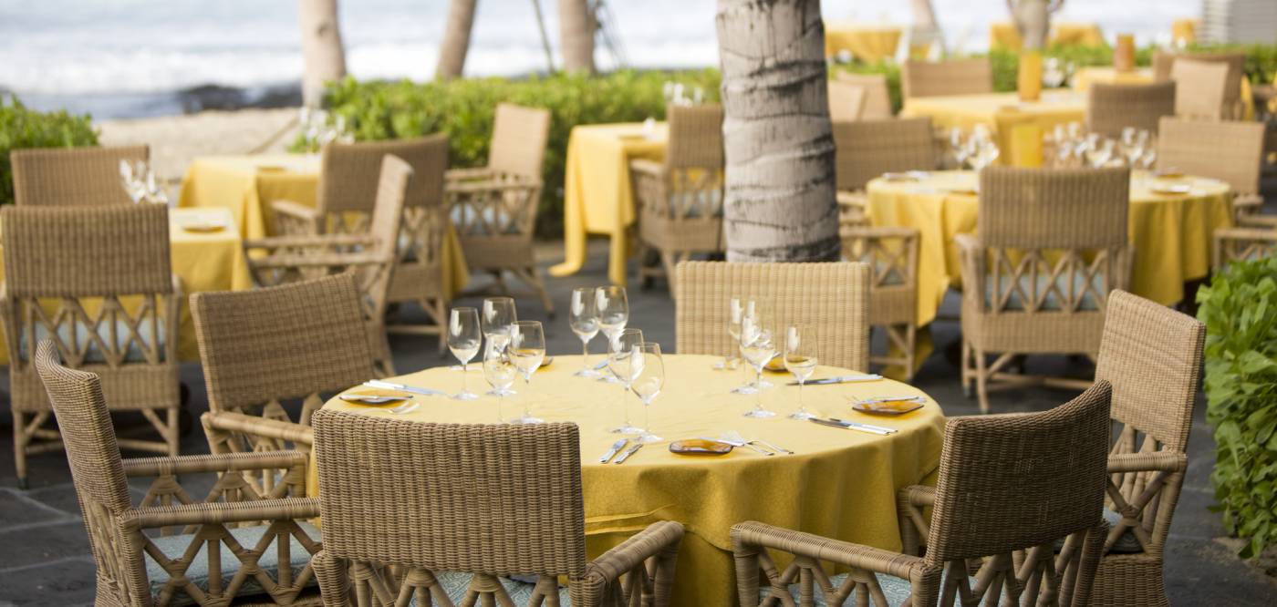 An empty Maui restaurant patio before opening